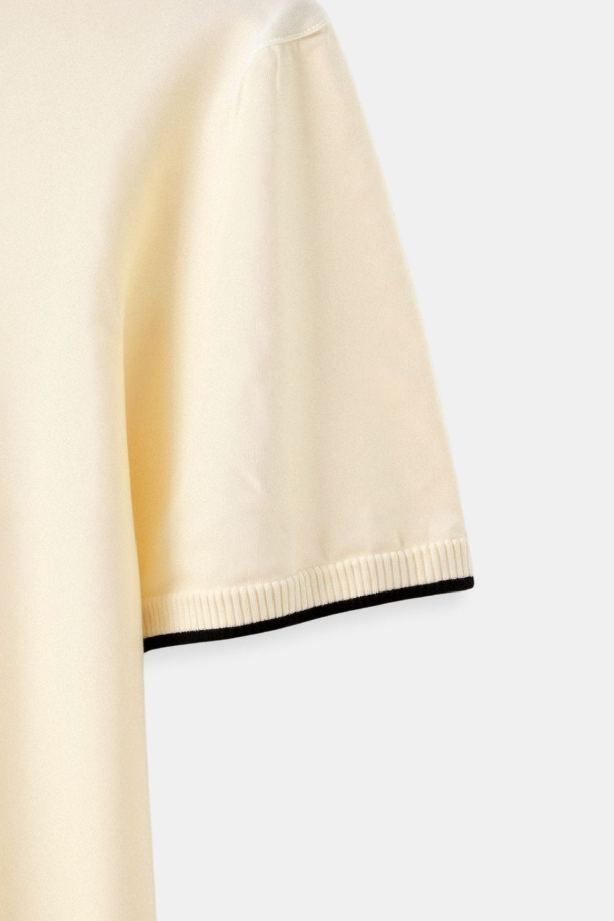 LAMODA Contrast Slim Fitted Polo