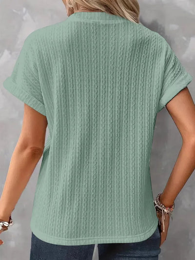 THE BREEZY NOTCH TEE