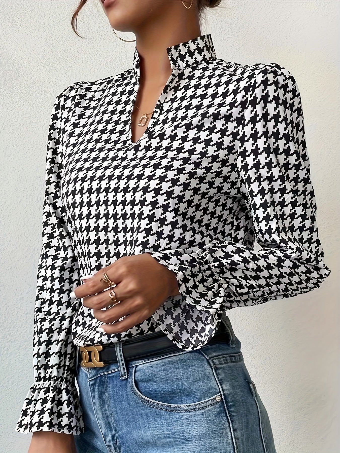 Amandine Houndstooth Blouse